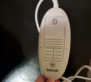 Scaldapiedi elettrico Beurer,3 livelli temperatura