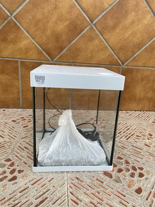 Acuario Nano Aqua LED Crystal