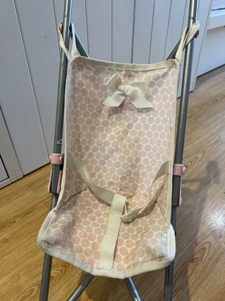 Sillita paseo muñecas La Niña