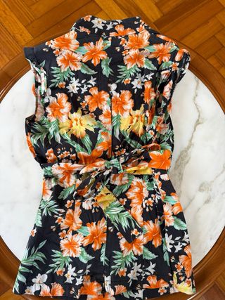 Blusa escote pronunciado