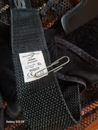 (Rif. 5) Parapolsi per ragazzi e adulti