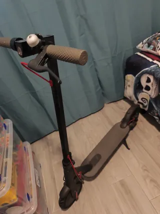 Patinete Eléctrico Negro