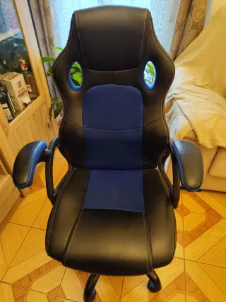 Silla Gaming Negra y Azul