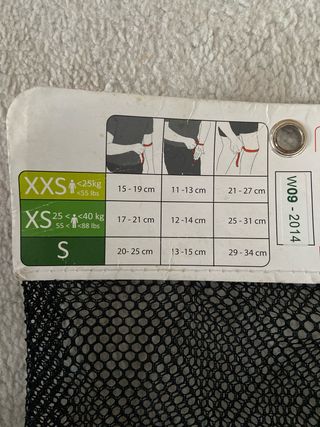 Patines niño talla 30-32 + protecciones