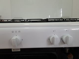 Cocina de gas butano Taurus con horno