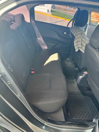 Citroen C-Élysée 2013