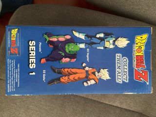 Figura Goku SS y Manga Dragon Ball Z