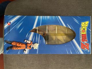 Figura Goku SS y Manga Dragon Ball Z