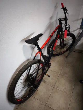 Bicicleta Montaña BH Expert 4.0