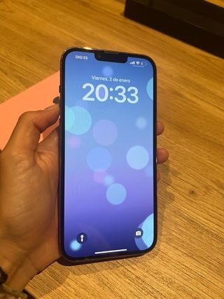 iPhone 13 Pro Max Oro 256 GB en estado impecable.