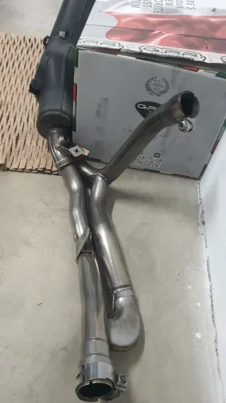 Tubo de escape Suzuki Vstrom 650