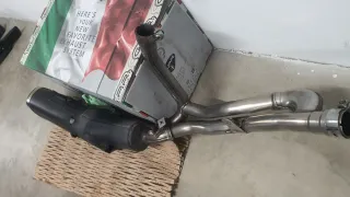 Tubo de escape Suzuki Vstrom 650