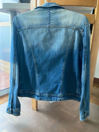 Chaqueta vaquera azul talla M