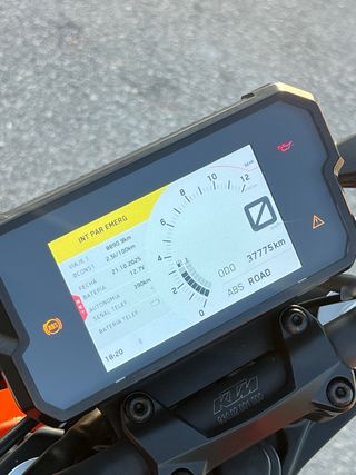 KTM Duke 125 2019 Naranja