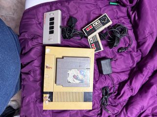 Consola Nintendo NES Beige con Accesorios