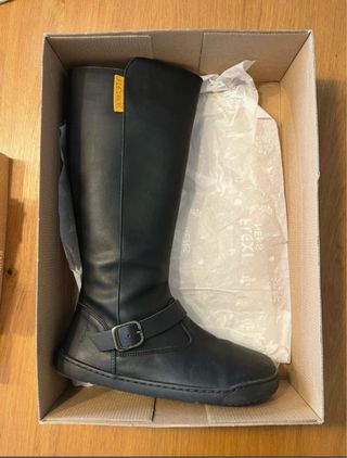 Botas altas barefoot Flexinens negras