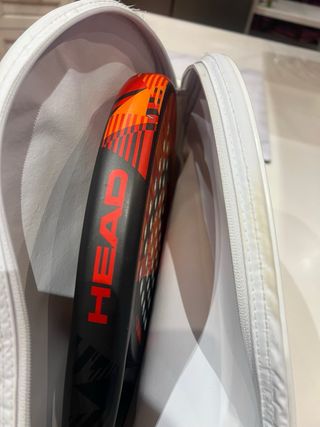 Pala de Pádel HEAD Junior con funda