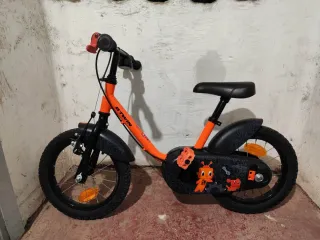 Bicicleta infantil Btwin naranja