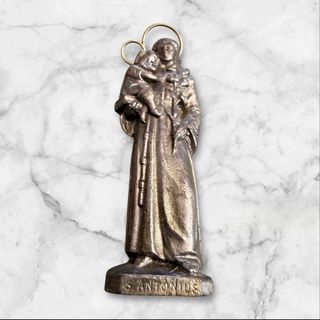 Figura San Antonio con Niño