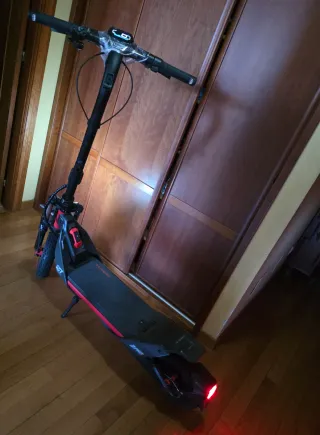 Patinete Eléctrico Segway ZT 3 Pro Homologado 2025