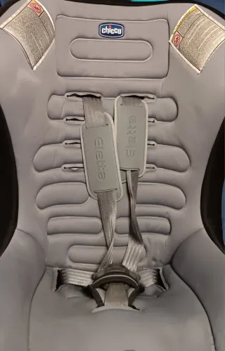 Silla de bebé para coche.solo entrega en perdona.