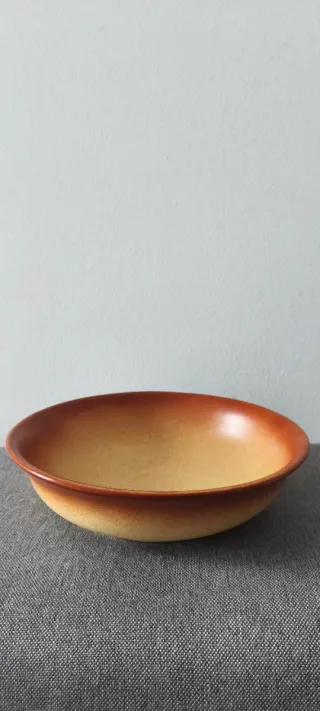 Plato de cerámica terracota