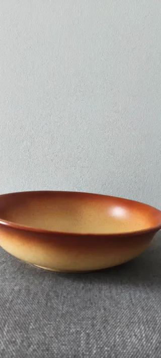 Plato de cerámica terracota