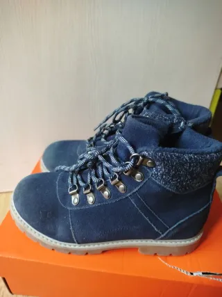 Botas niño azul marino talla 36