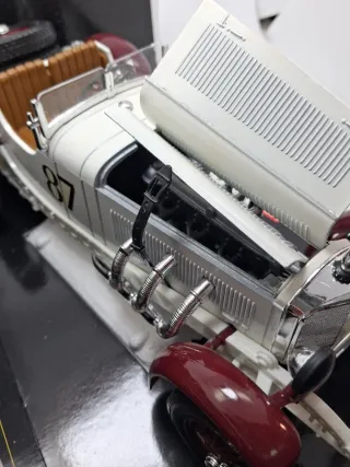 Mercedes Benz SSKL "Caracciola" 1932 Bburago 1:18