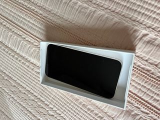 iPhone 14 Blanco 128 GB Estado de la bateria 84%