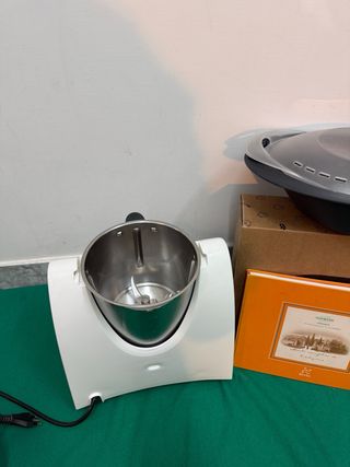 Bimby Vorwerk TM31 completo di tutti gli accessori