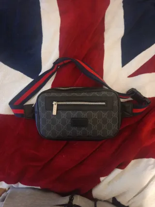 Borsa a spalla Gucci Monogram nera