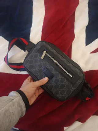 Borsa a spalla Gucci Monogram nera