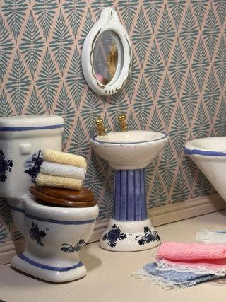 Casa de muñecas: Baño completo + tocador