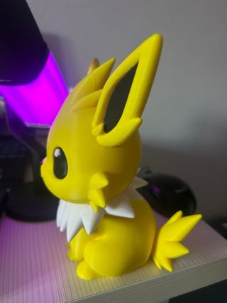 Jolteon Impreso 3D PLA modo chibi