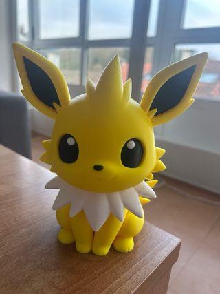 Jolteon Impreso 3D PLA modo chibi