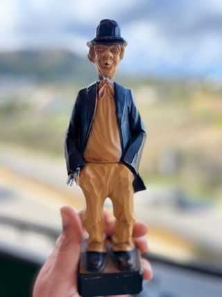 Figura de madera payaso