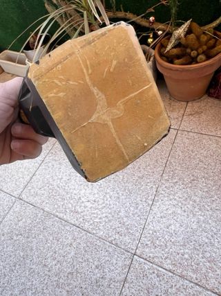 Figura de madera payaso