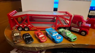 Camión Cars 45cm + 5 Coches Película