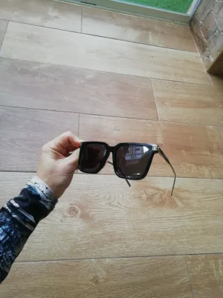 Gafas de Sol Louis Vuitton Negras y plata con caja