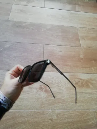 Gafas de Sol Louis Vuitton Negras y plata con caja