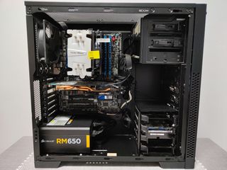 PC | Intel Core i7 | 16GB | SSD | 2TB
