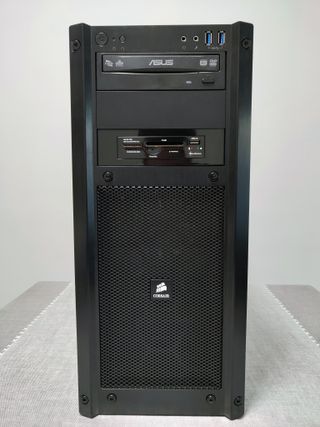 PC | Intel Core i7 | 16GB | SSD | 2TB