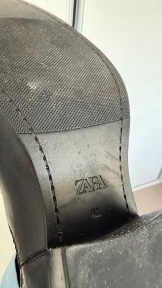 Botines de tacón de piel negros