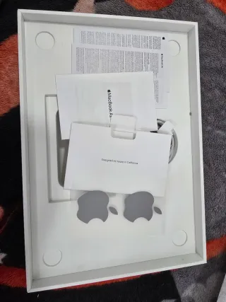 MacBook Air M1 20 ciclos de carga