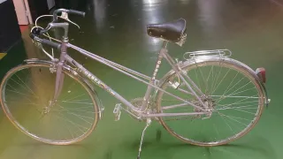 Bicicleta Orbea paseo clásica morada