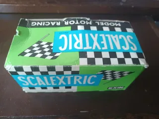 Coche Scalextric Tyrrell 6 Ruedas