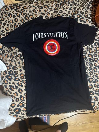 Camiseta Louis Vuitton Negra talla M/L