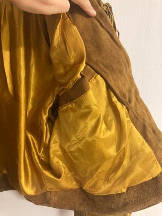 Chaqueta de piel con flecos