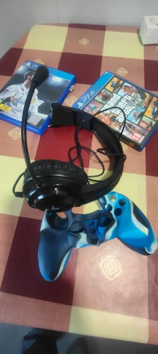 Auriculares Gaming PRO4mono para PS4